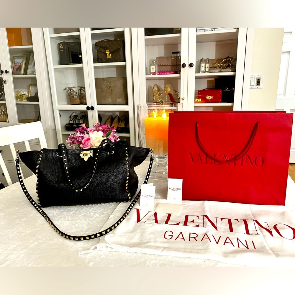 Medium Valentino Garavani Rockstud bag in grainy calfskin